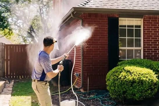 How to wash walls in house