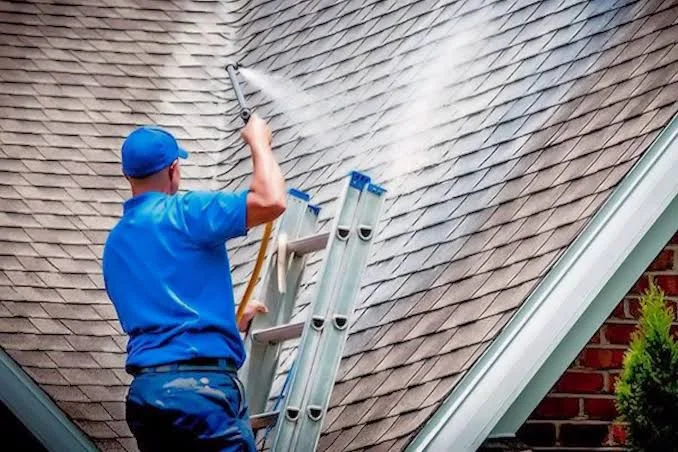 what is soft wash roof cleaning