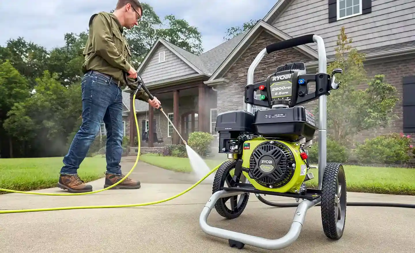 How to Use a Pressure Washer