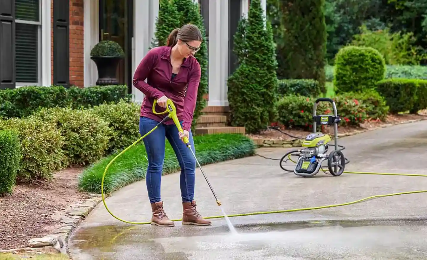 How to Use a Pressure Washer