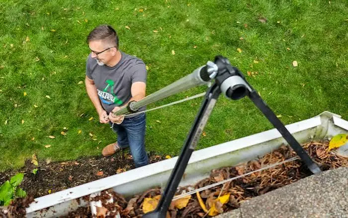 how to clean gutters from the ground