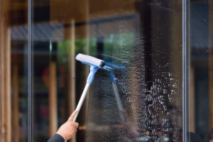 How to Clean Windows Streak Free